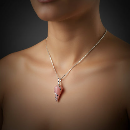 قلادة من الكوارتز الوردي الطبيعي مطلية بالفضة الإسترليني 925 – قلادة علاجية من الكريستال الخام